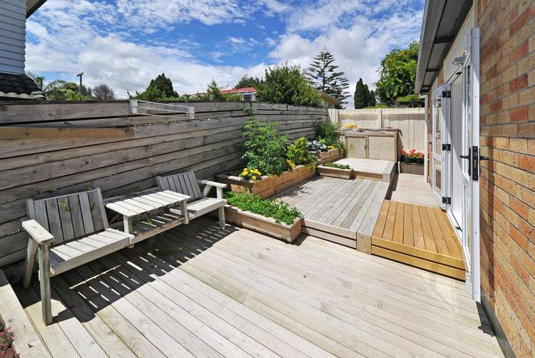 2/39 Clark Road Pahurehure_10