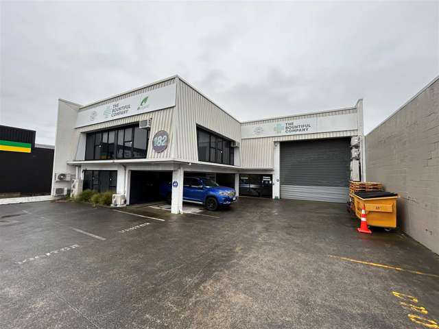 Savills | Road Front Penrose Industrial – 667sqm