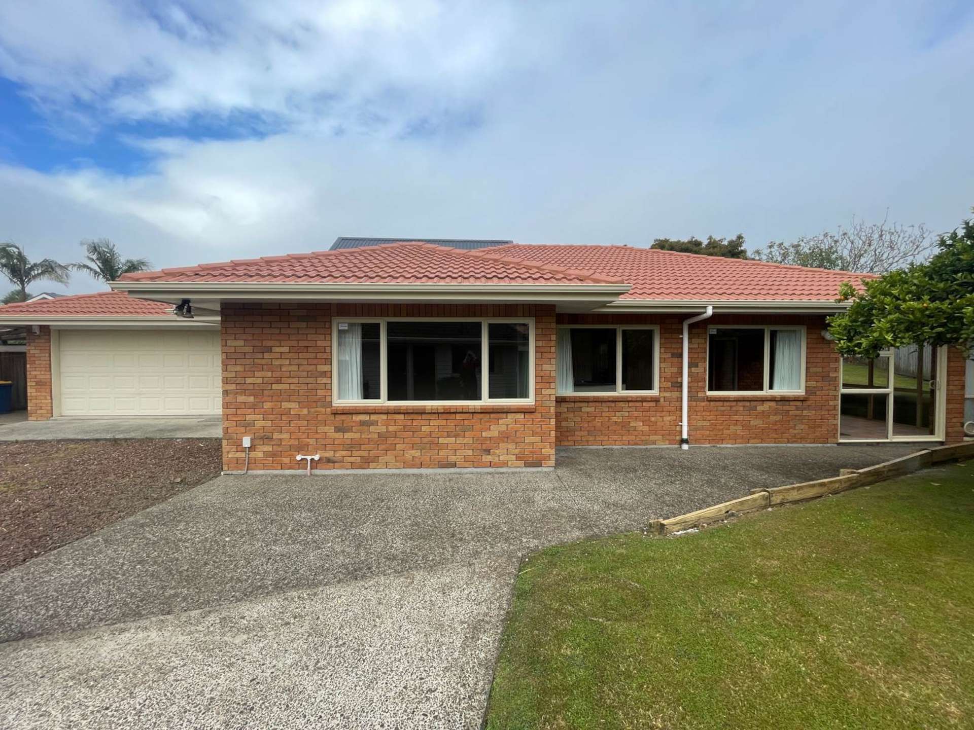 6 Barberry Lane Te Atatu Peninsula_0