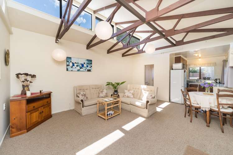 11 Parkland Crescent Terrace End_19