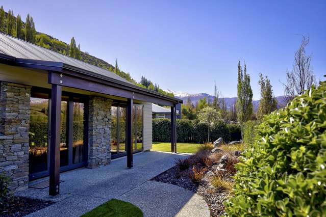 48 Ferry Hill Drive Lower Shotover_2