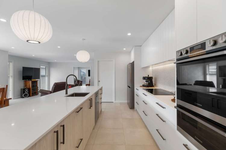 1 Corsica Court Fitzherbert_7