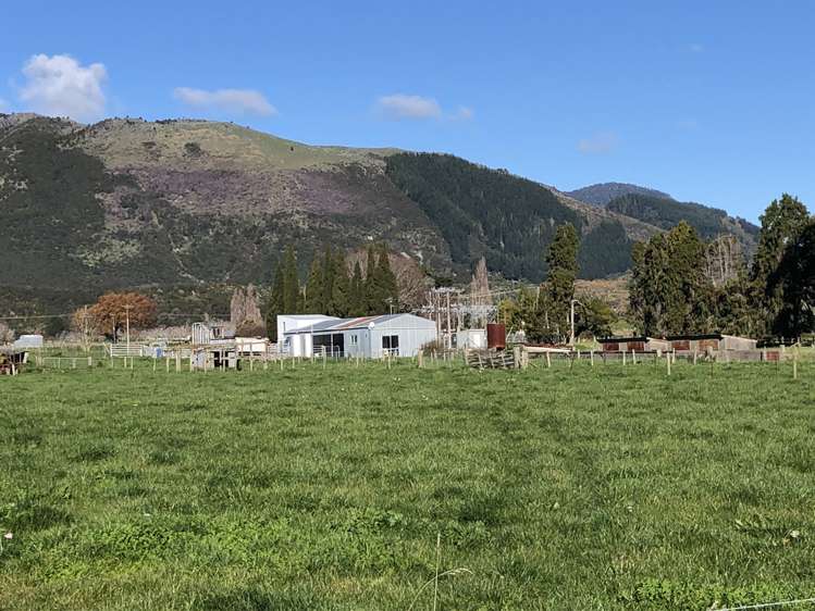 326 Abel Tasman Drive Kahurangi National Park_13