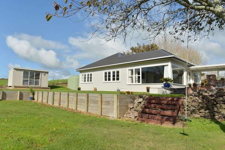 15 Erceg Road Mangapai and Surrounds_13