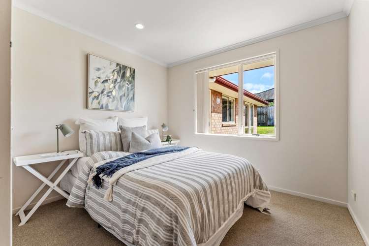 44 Alec Craig Way Gulf Harbour_11