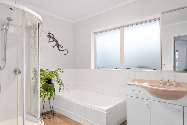 6 Island Road Whataupoko_11