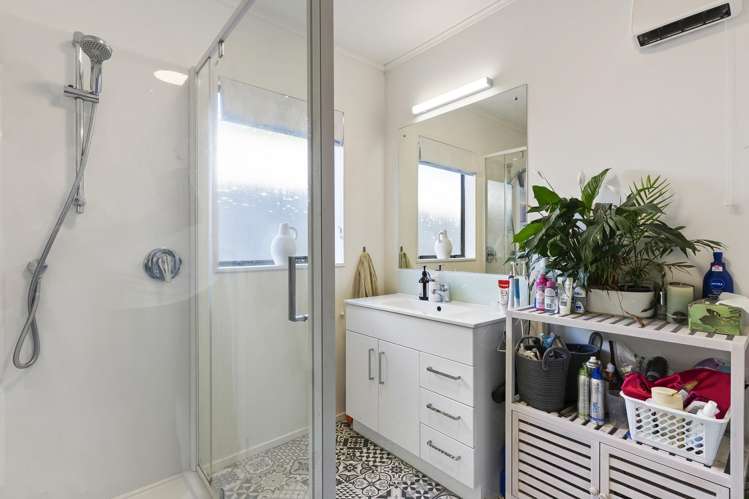 25B Hollis Road Paraparaumu Beach_21