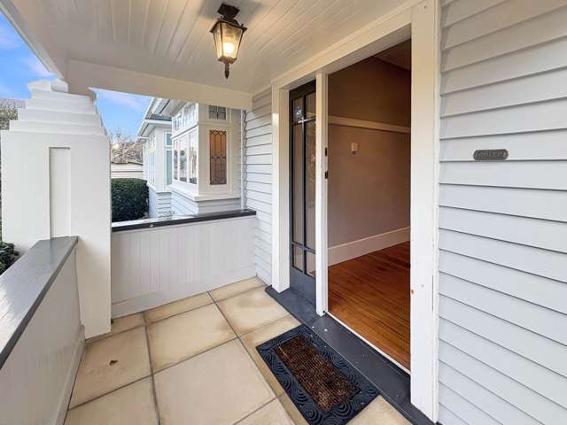 24 Hollywood Avenue Epsom_2