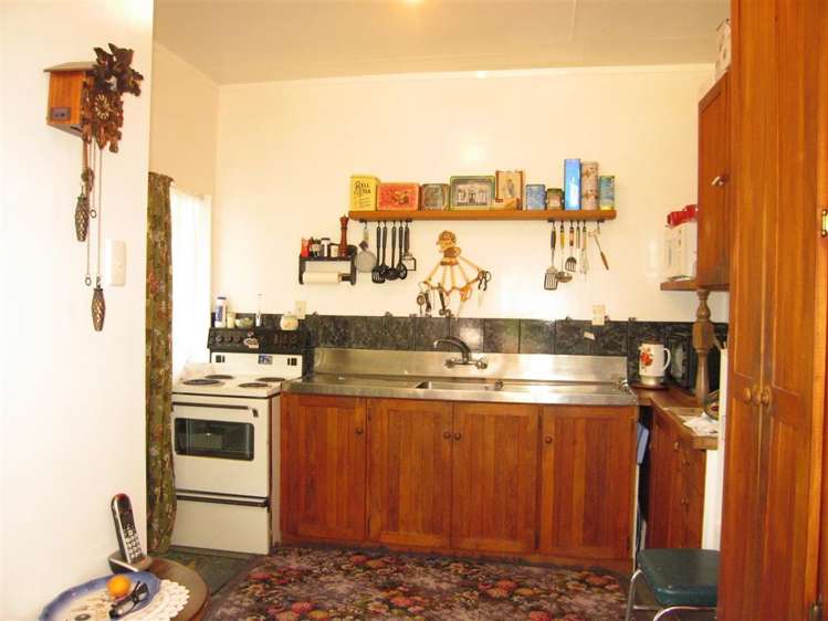 58 Waller Street Murchison_9