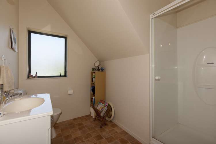 7 Atarau Grove Paraparaumu_16