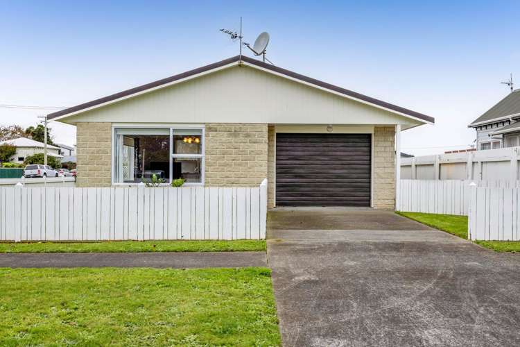 11 Furlong Street Hawera_30
