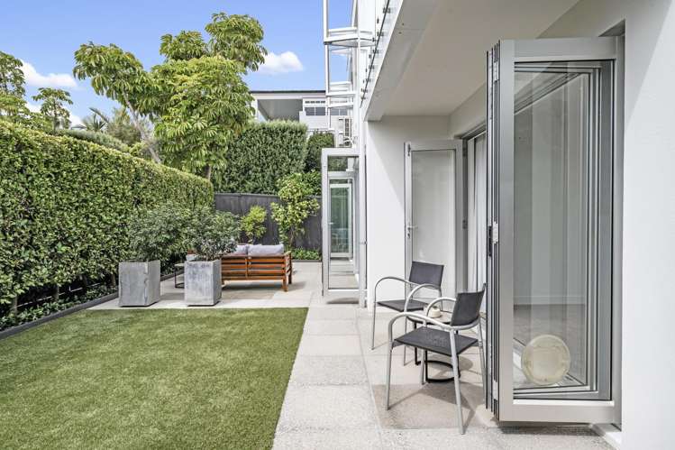 42 Ronaki Road Mission Bay_21