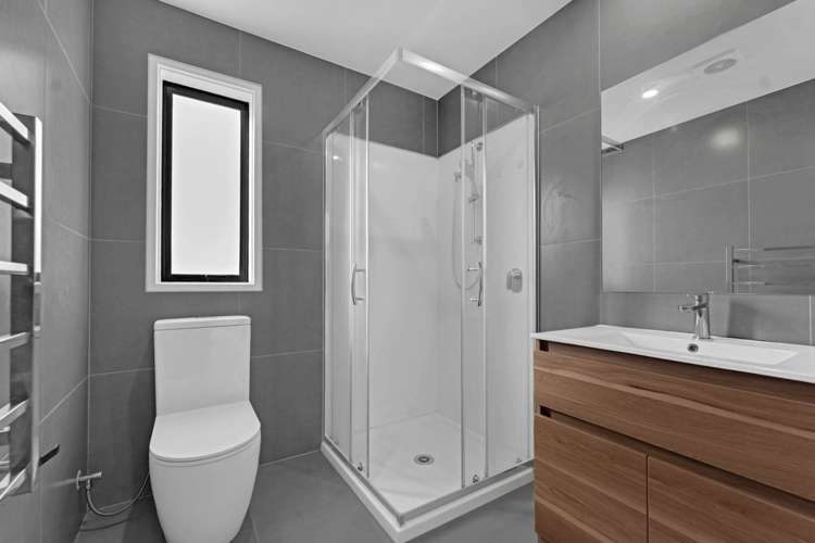 201/318 Wairau Road Glenfield_7