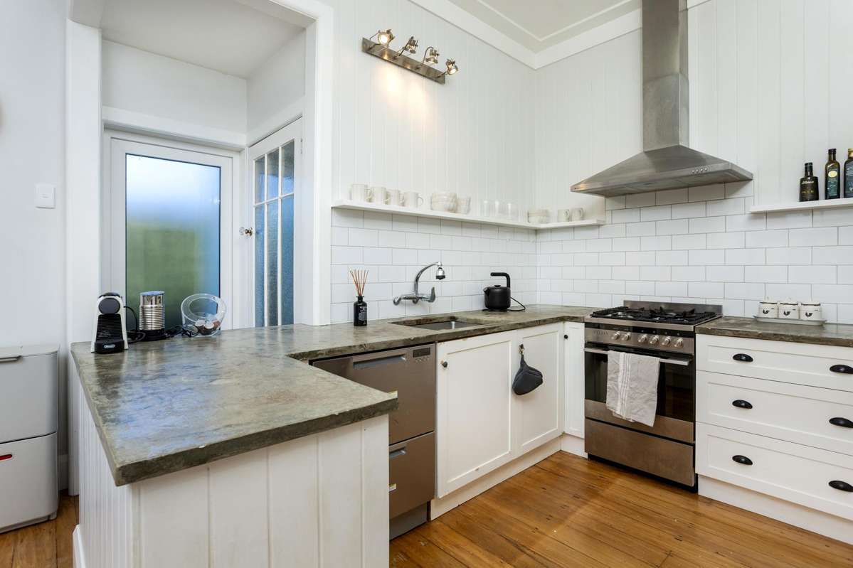 313 Royal Road_5