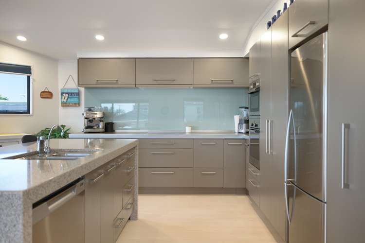 1008 Papamoa Beach Road Papamoa_4