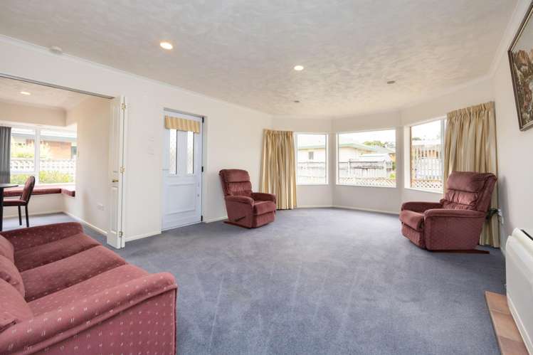 2 Perreau Court Feilding_16