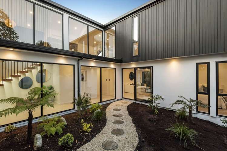 13 Waimana Avenue_0