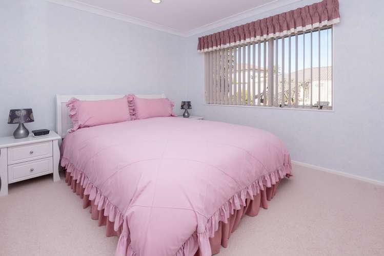 44 Stewart Gibson Place Manurewa_10