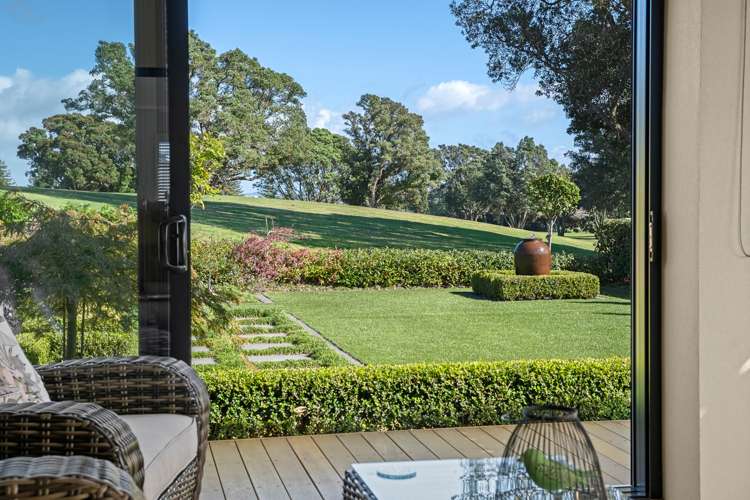 19 Kotare Drive Waiwhakaiho_5