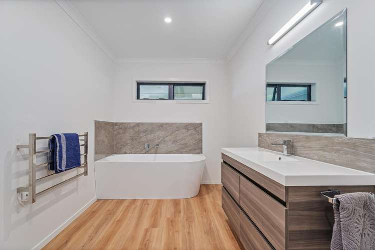 212 Black Jack Road Kuaotunu_18