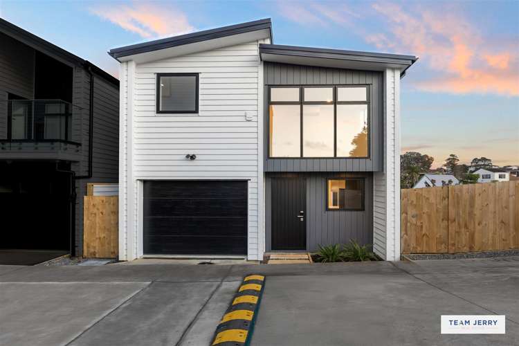 25 Jandell Crescent Bucklands Beach_23