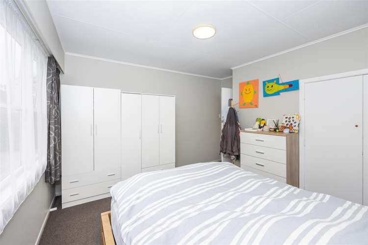 16 Caernarvon Street Dinsdale_12