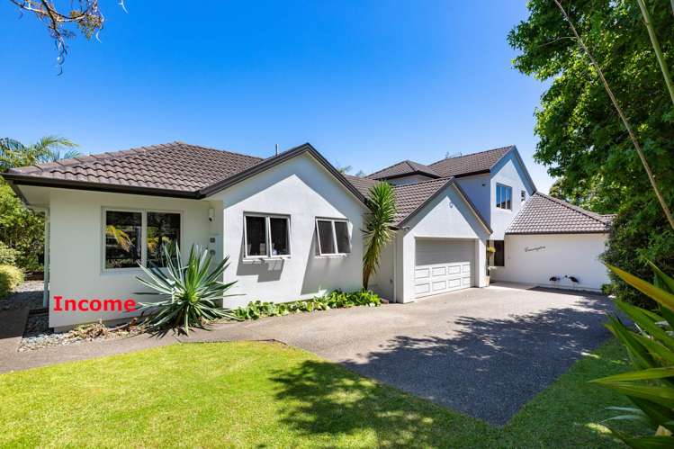 2 Manon Crescent Greenhithe_3