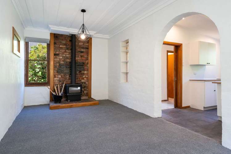 18 Ellesmere Street Ravensbourne_5