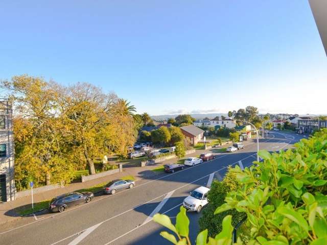 404/19 Surrey Crescent Grey Lynn_1