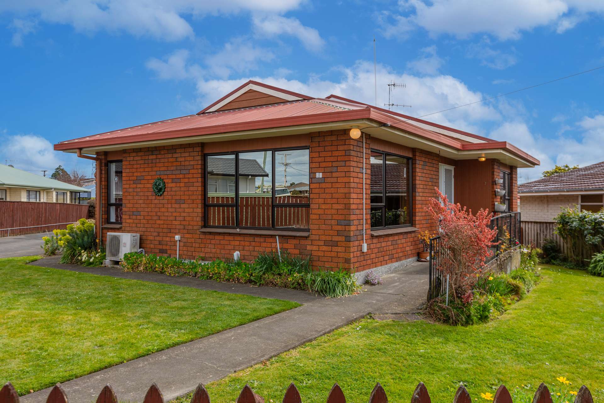 8A Wellington Road Waipukurau_0