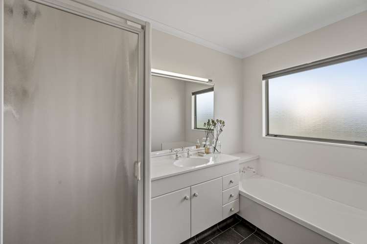 29 Beaufort Place Taradale_14