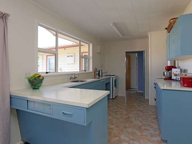 2 Holyrood Street Taradale_2