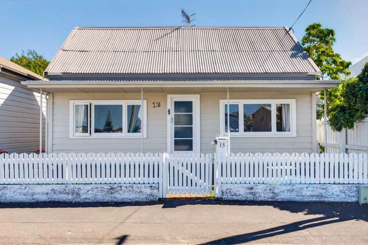 13-14 Meeanee Quay Westshore_16