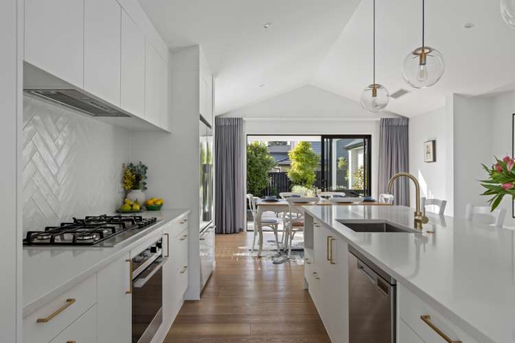 3 Betsy Lane Wainui_9