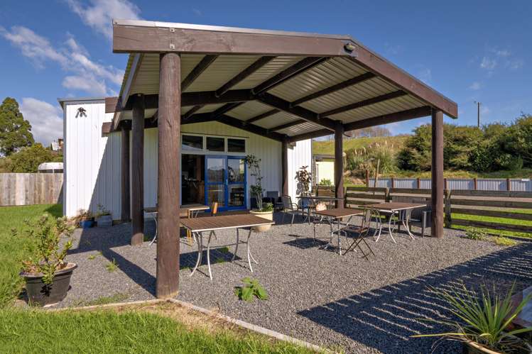 15 Dunlop Road Waiotahe_36