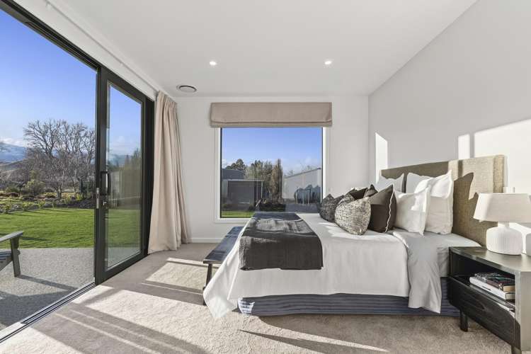 49 Magnum Drive Cromwell_13