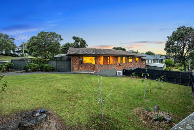 37 Parkhill Road Mellons Bay_32