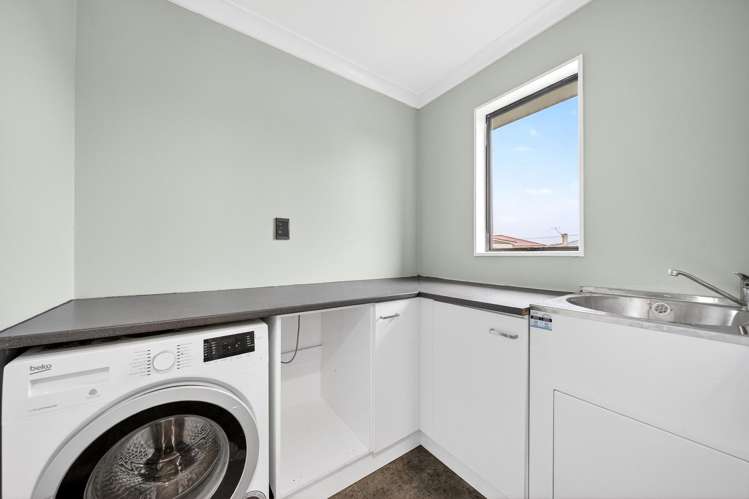 17 George Street Masterton_12