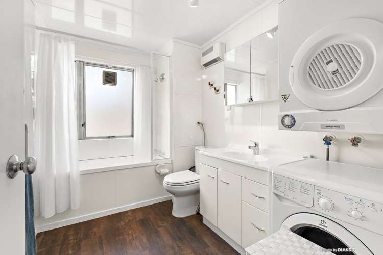 202/140 Abel Smith Street Te Aro_10