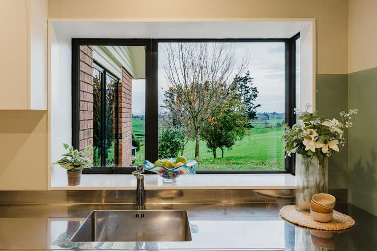 58 Cemetery Road Whatawhata_6