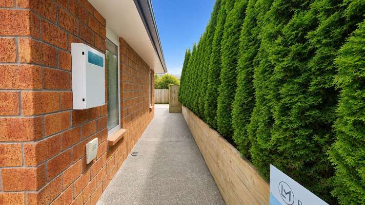 6/11 Jones Crescent Melville_15