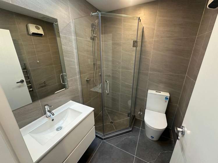 13/27 Glenorchy Street Glen Eden_11