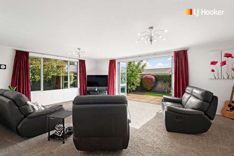 24 William James Close Mosgiel_8