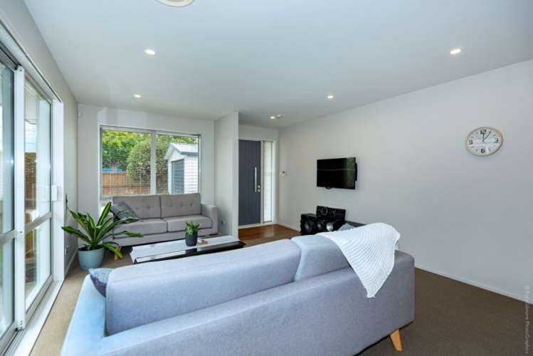 10 Bideford Place Dallington_10