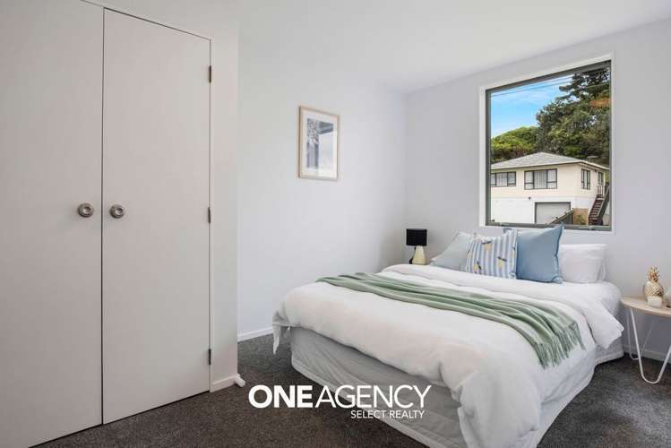 54 Cardiff Crescent Cannons Creek_11