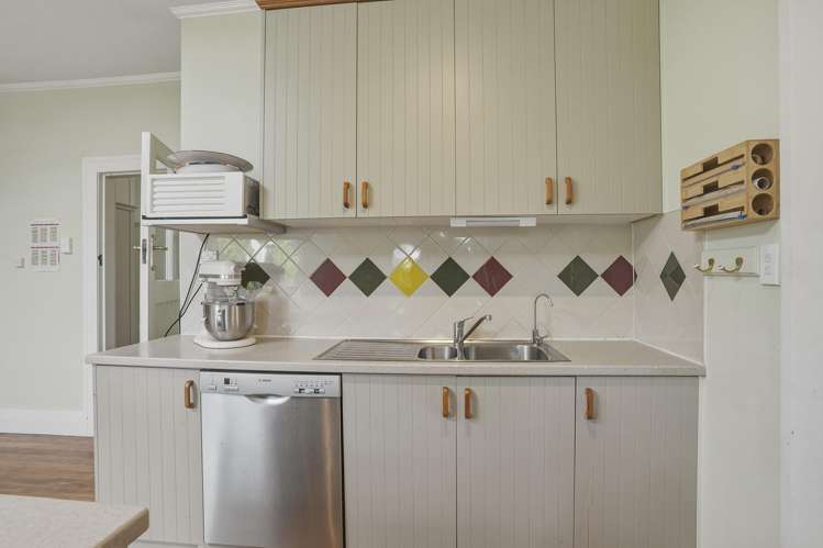 24 Mount Street Waikouaiti_15
