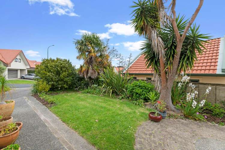 6 Parkwood Crescent Gulf Harbour_20