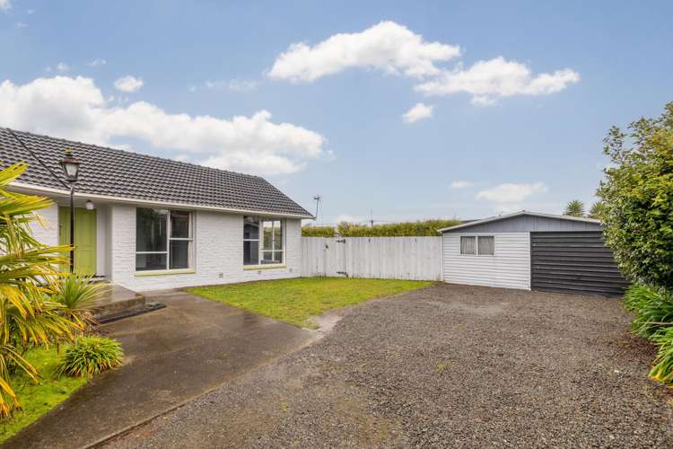 10 Woodlands Place Aranui_1