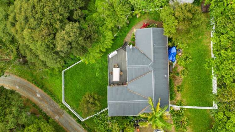 300 Paremoremo Road Paremoremo_9