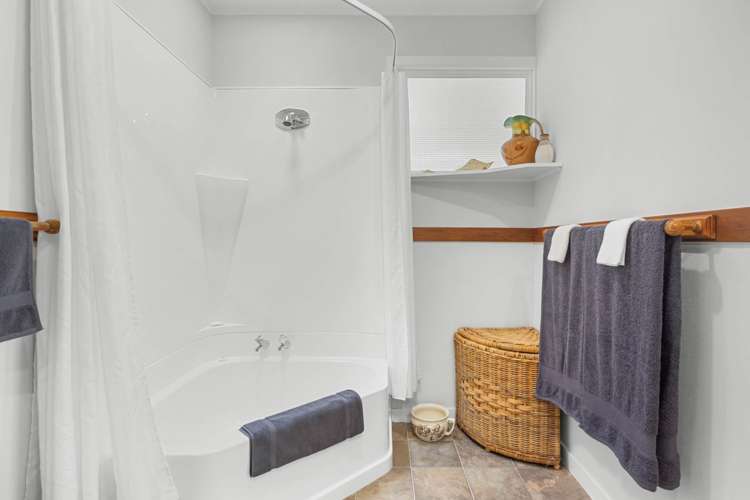 25 Seaton Road Murrays Bay_34